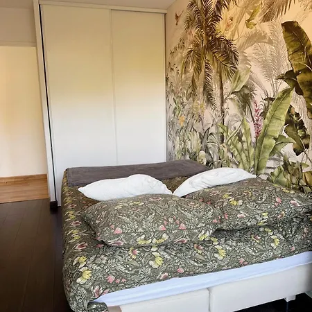 Apartmán With 2 Bedrooms, Terrace, Pool & Parking Antibes